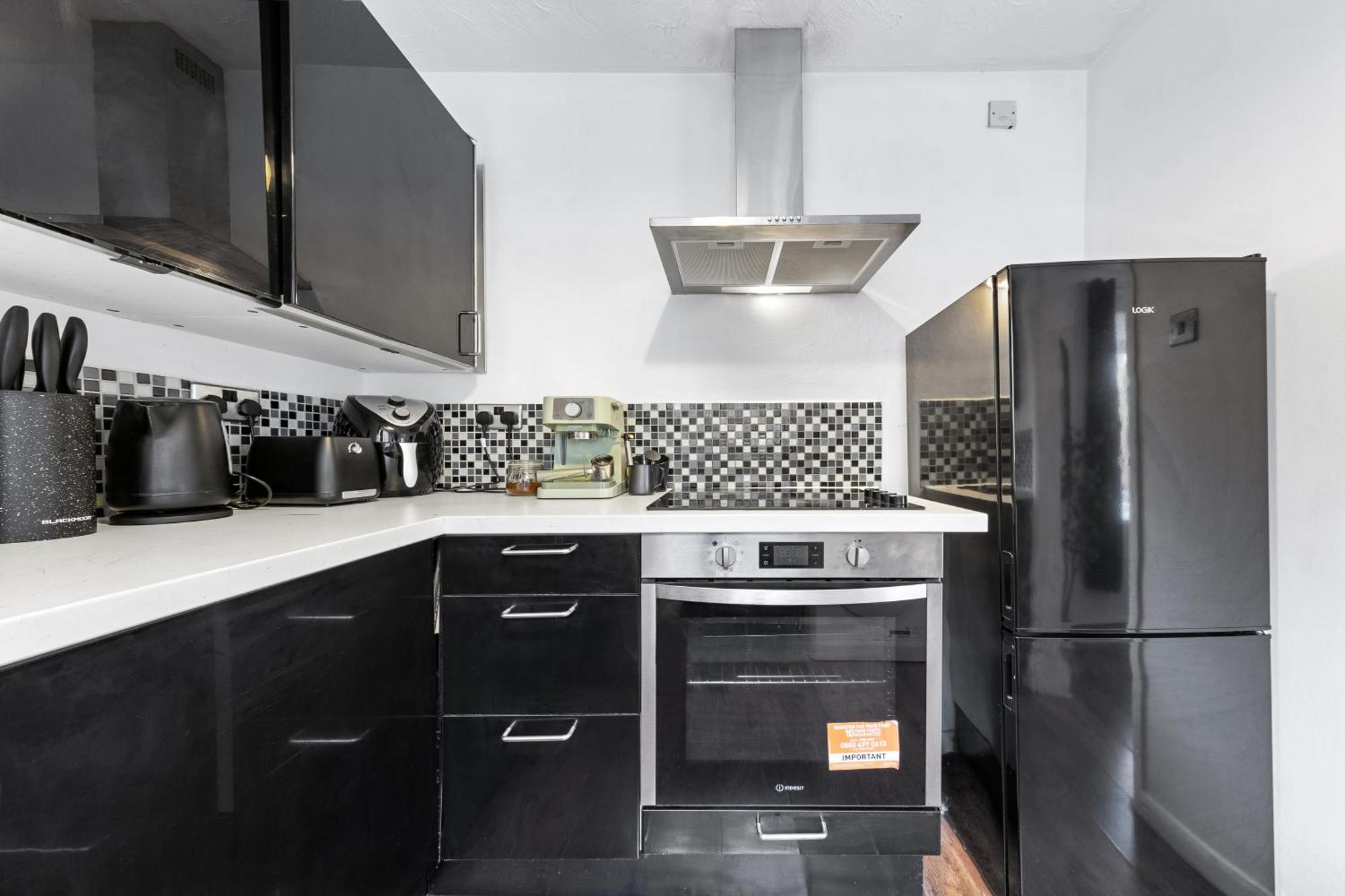 Quirky Canary 2Bed, Free Parking, Smart Tv & Games Londyn Zewnętrze zdjęcie