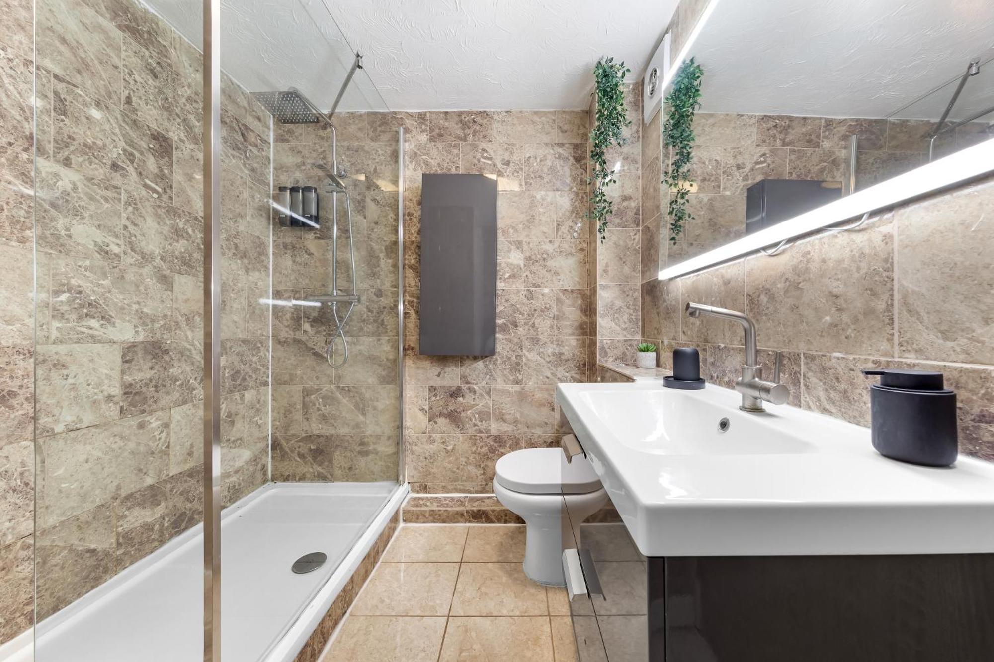 Quirky Canary 2Bed, Free Parking, Smart Tv & Games Londyn Zewnętrze zdjęcie
