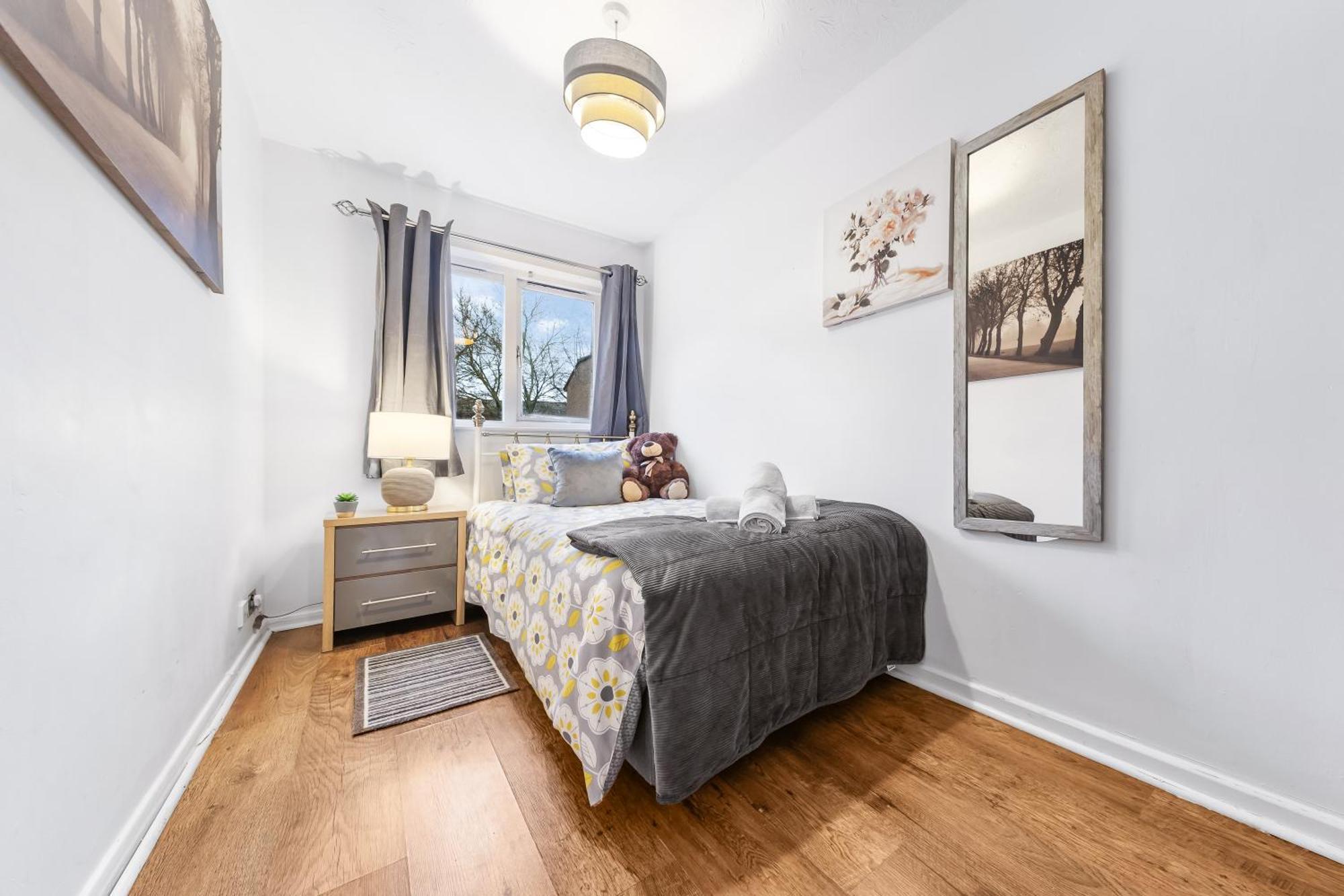 Quirky Canary 2Bed, Free Parking, Smart Tv & Games Londyn Zewnętrze zdjęcie