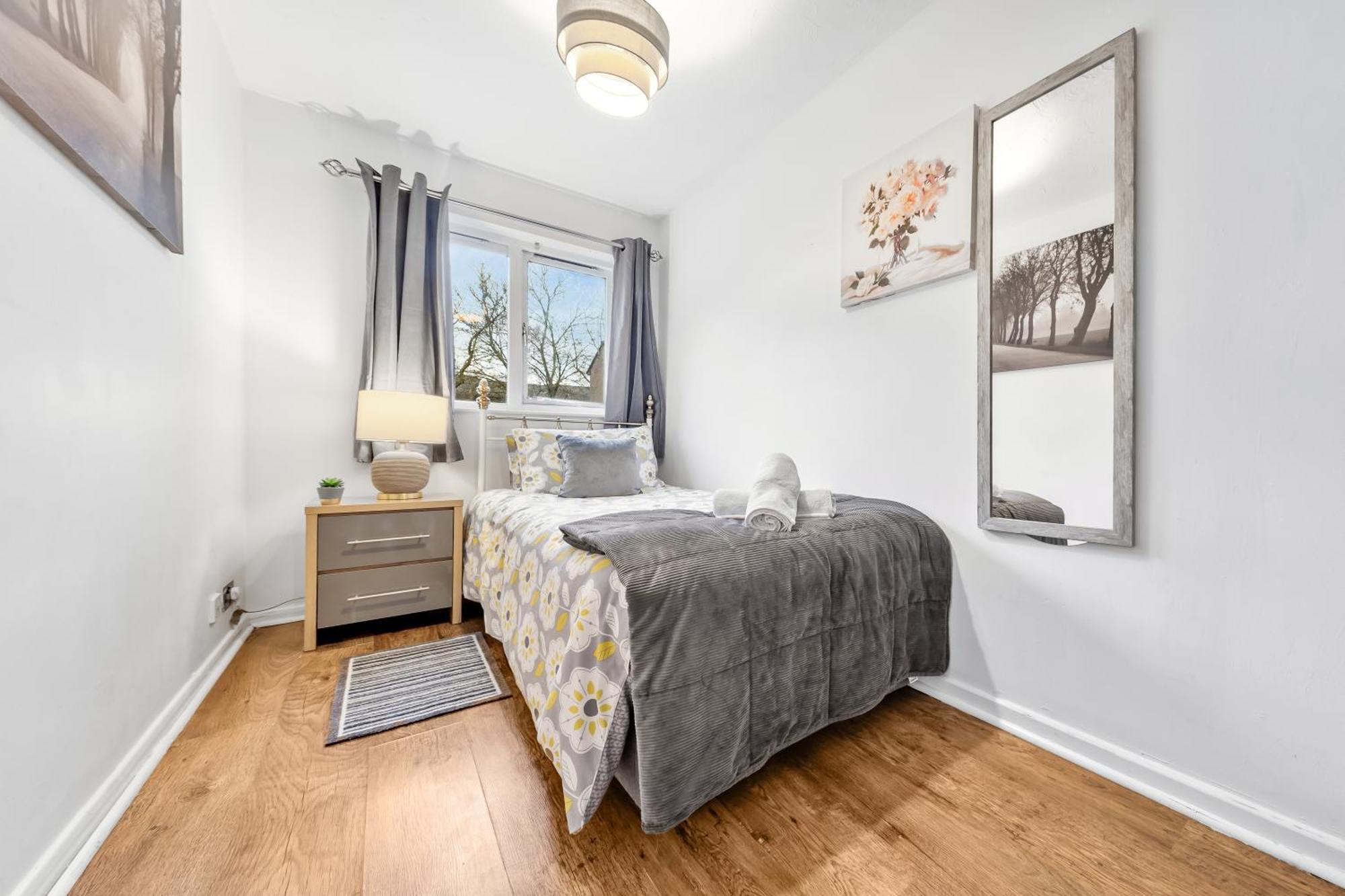 Quirky Canary 2Bed, Free Parking, Smart Tv & Games Londyn Zewnętrze zdjęcie
